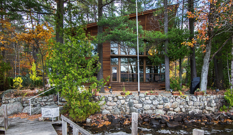 Modern Adirondack Retreat (5)